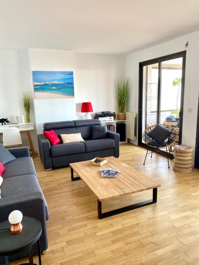 Grand T2 Standing Proche Centre Et Plages Vue Panoramique Parking Prive Apartment Ajaccio (Corsica)