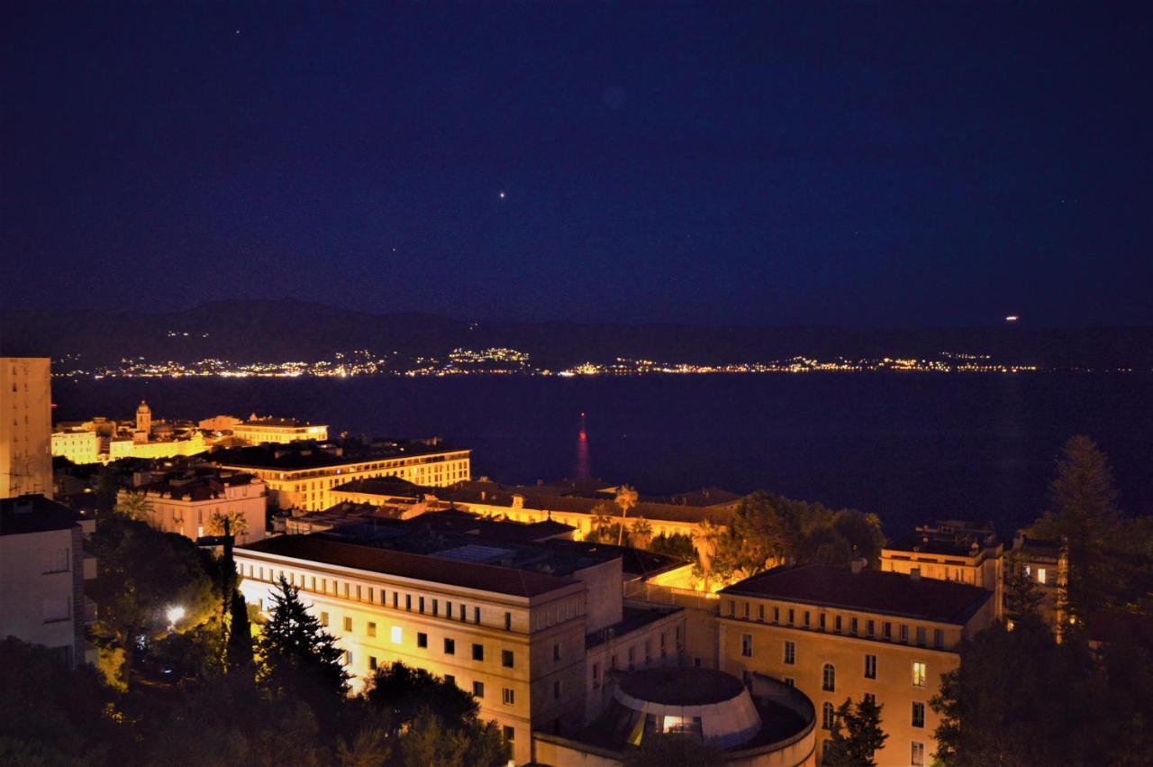 Grand T2 Standing Proche Centre Et Plages Vue Panoramique Parking Prive Ajaccio (Corsica)