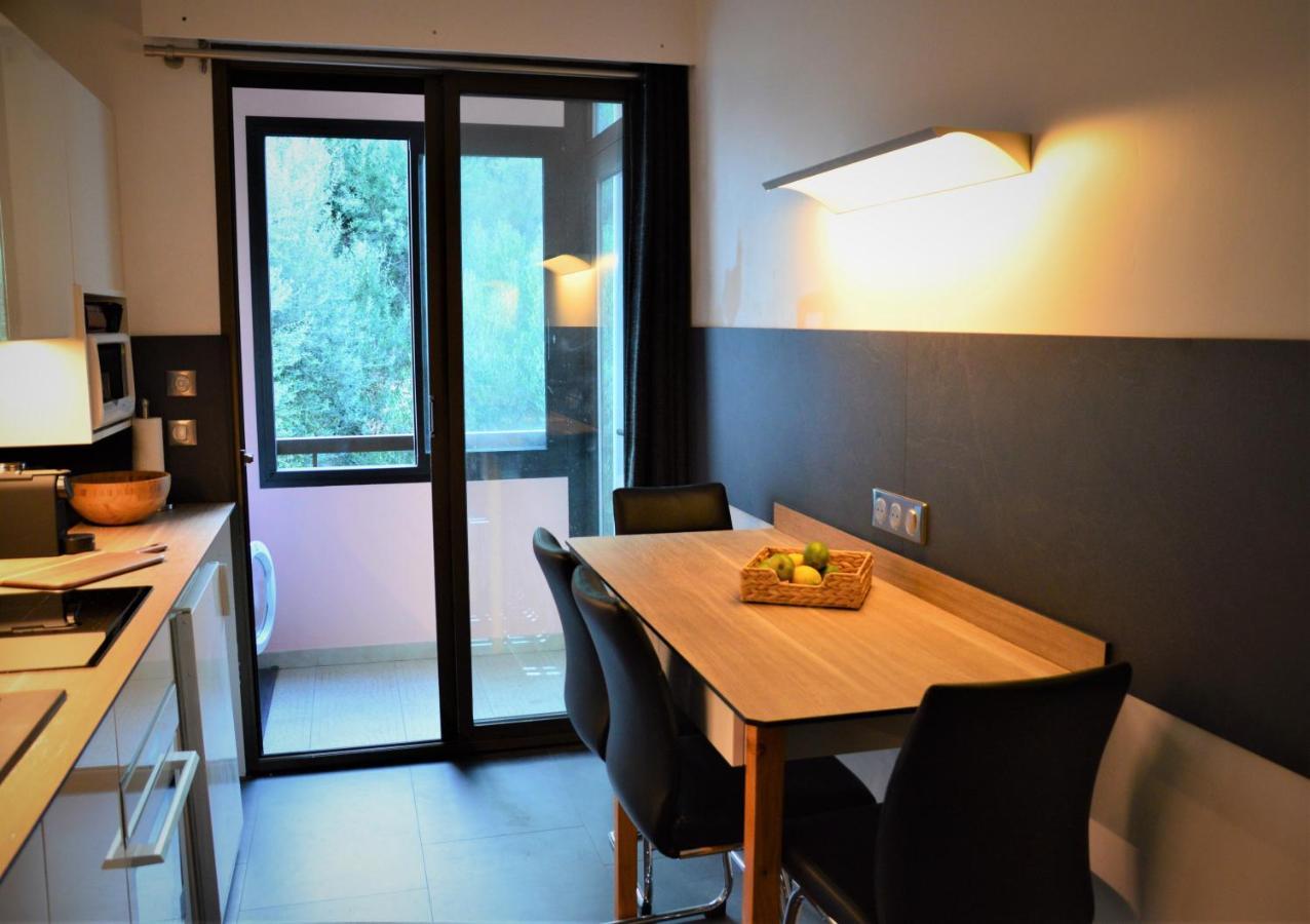 Grand T2 Standing Proche Centre Et Plages Vue Panoramique Parking Prive * Ajaccio (Corsica)