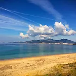 Grand T2 STANDING AJACCIO Proche centre et plages VUE PANORAMIQUE PARKING PRIVE