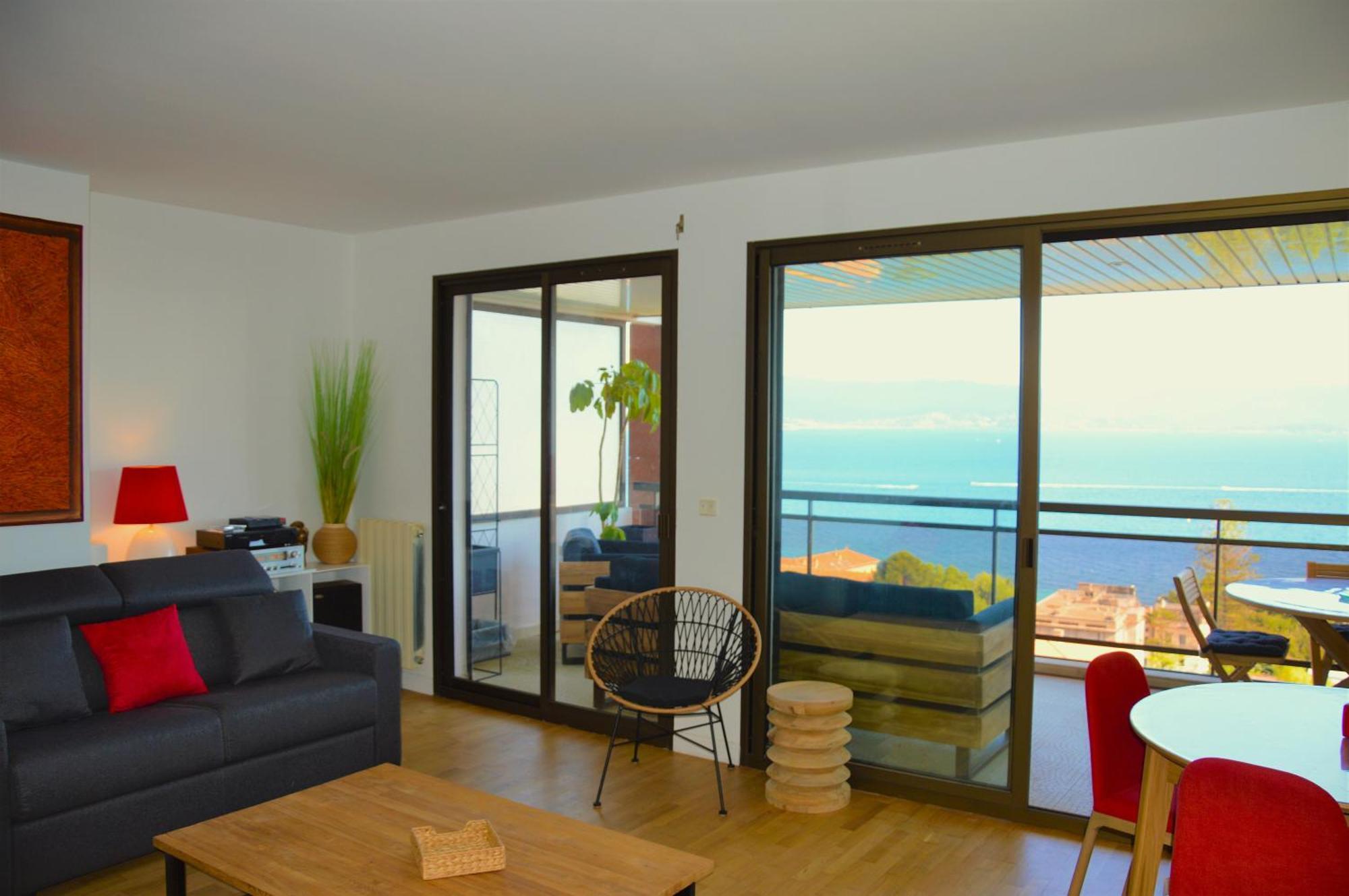 Grand T2 Standing Ajaccio Proche Centre Et Plages Vue Panoramique Parking Prive Apartment Ajaccio (Corsica)